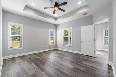 8425 Tippin Ave, Pensacola, FL 32504 - Photo 12