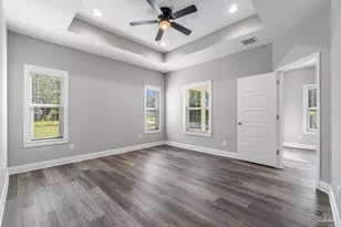 8425 Tippin Ave, Pensacola, FL 32504 - Photo 12