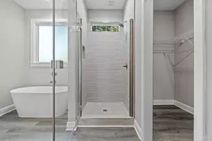 8425 Tippin Ave, Pensacola, FL 32504 - Photo 30