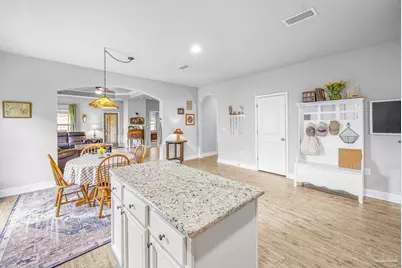 2544 Caldwell Cir, Pace, FL 32571 - Photo 6