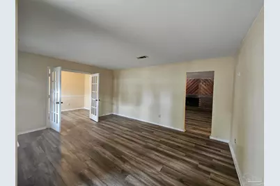 4417 Eastpointe Dr, Pensacola, FL 32514 - Photo 2