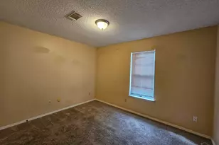 4417 Eastpointe Dr, Pensacola, FL 32514 - Photo 10