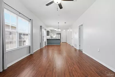 211 Wildflower Ln, Pensacola, FL 32514 - Photo 10