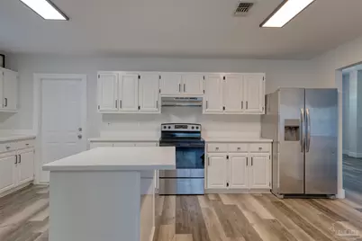 5703 Berrybrook Cr, Pace, FL 32571 - Photo 4