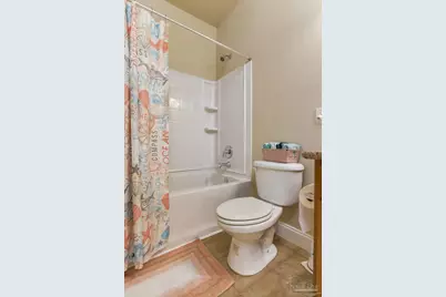 7457 Deck Ln, Pensacola, FL 32526 - Photo 36