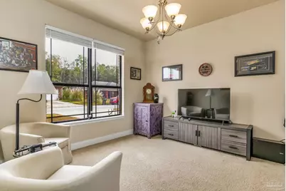 7457 Deck Ln, Pensacola, FL 32526 - Photo 8