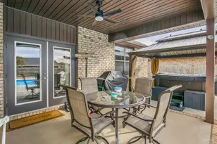 7457 Deck Ln, Pensacola, FL 32526 - Photo 40