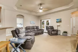 7457 Deck Ln, Pensacola, FL 32526 - Photo 14