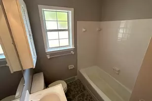 923 S Madison Dr, Pensacola, FL 32505 - Photo 14