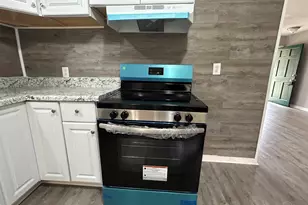 923 S Madison Dr, Pensacola, FL 32505 - Photo 22