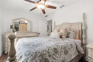 327 N Reus St, Pensacola, FL 32501 - Photo 24