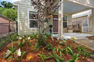 327 N Reus St, Pensacola, FL 32501 - Photo 4