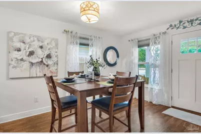 327 N Reus St, Pensacola, FL 32501 - Photo 10