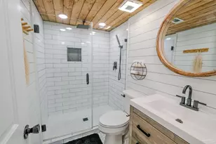 802 Largo Dr, Pensacola Beach, FL 32561 - Photo 14