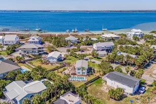 802 Largo Dr, Pensacola Beach, FL 32561 - Photo 58