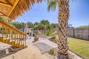 802 Largo Dr, Pensacola Beach, FL 32561 - Photo 38