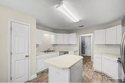 2816 Silent Wood Dr, Cantonment, FL 32533 - Photo 18