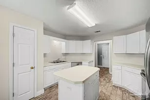 2816 Silentwood Dr, Cantonment, FL 32533 - Photo 18