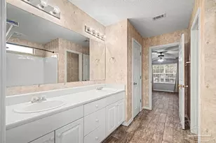 2816 Silentwood Dr, Cantonment, FL 32533 - Photo 36