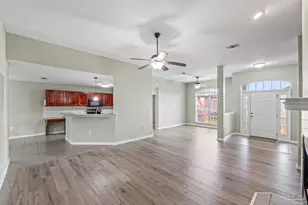 1963 Melissa Oaks Dr, Gulf Breeze, FL 32563 - Photo 10