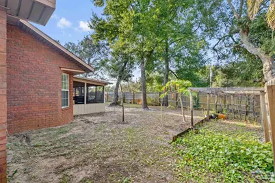 1963 Melissa Oaks Dr, Gulf Breeze, FL 32563 - Photo 42
