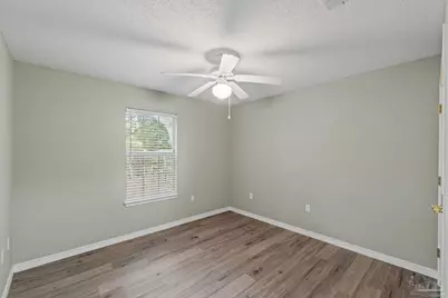 1963 Melissa Oaks Dr, Gulf Breeze, FL 32563 - Photo 20