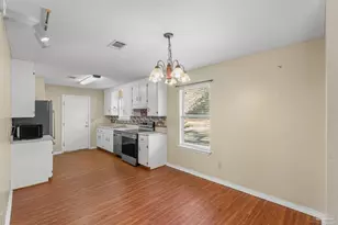 524 Greenberry Dr, Cantonment, FL 32533 - Photo 16