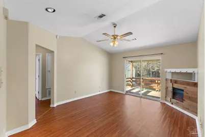 524 Greenberry Dr, Cantonment, FL 32533 - Photo 8