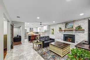 4975 Jack Cobb Ln, Pace, FL 32571 - Photo 12