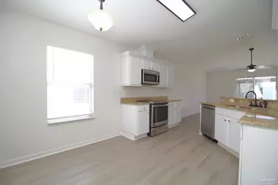 5865 Dandelion Ln, Pensacola, FL 32526 - Photo 6