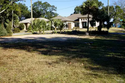900 Scenic Hwy, Pensacola, FL 32503 - Photo 1