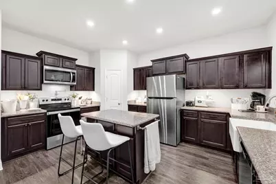 5073 Peach Dr, Pace, FL 32571 - Photo 4