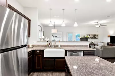 5073 Peach Dr, Pace, FL 32571 - Photo 8