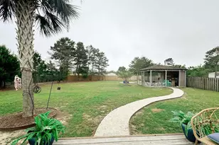 8625 El Paseo St, Navarre, FL 32566 - Photo 16