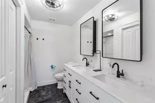 1100 Fort Pickens Rd, Pensacola Beach, FL 32561 - Photo 20