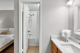 5001 Grande Dr, Pensacola, FL 32504 - Photo 14