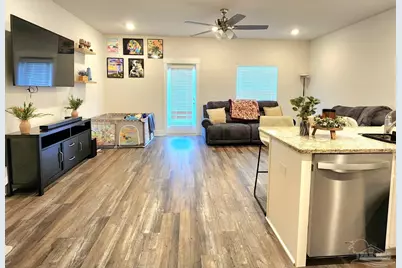 1512 Iroquois Ct, Pensacola, FL 32534 - Photo 4