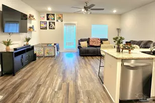 1512 Iroquois Ct, Pensacola, FL 32534 - Photo 4