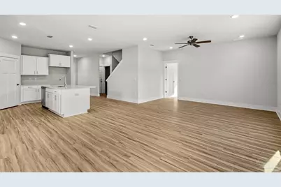 5619 Clarity St, Milton, FL 32570 - Photo 8