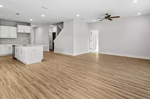 5619 Clarity St, Milton, FL 32570 - Photo 8