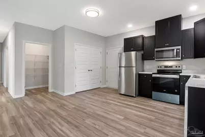 1105 W Gonzales St, Pensacola, FL 32501 - Photo 16