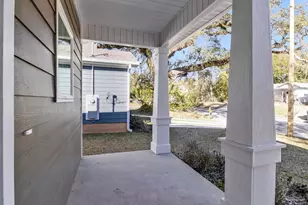 1105 W Gonzales St, Pensacola, FL 32501 - Photo 12