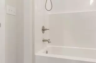 1105 W Gonzales St, Pensacola, FL 32501 - Photo 36