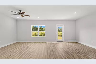 8601 Russellcross Blvd, Pensacola, FL 32507 - Photo 30