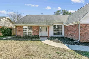 4028 Leesway Cir, Pensacola, FL 32504 - Photo 2