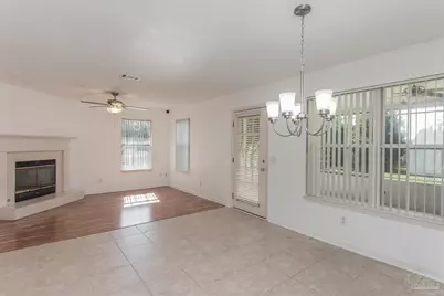 25 Littleton St, Cantonment, FL 32533 - Photo 10