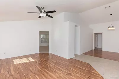 25 Littleton St, Cantonment, FL 32533 - Photo 8