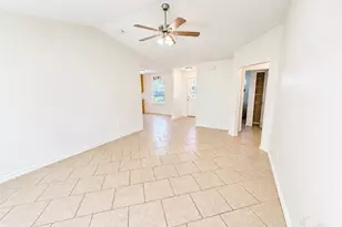 4252 Castille Ave, Milton, FL 32571 - Photo 4