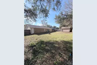 4252 Castille Ave, Milton, FL 32571 - Photo 16