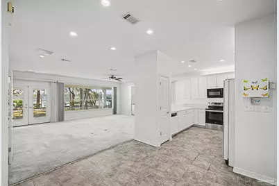 1157 N Bayshore Dr, Valparaiso, FL 32580 - Photo 28